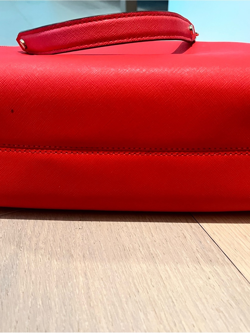 Michael Kors Red Saffiano Chain Shoulder Tote - Picture 4 of 5